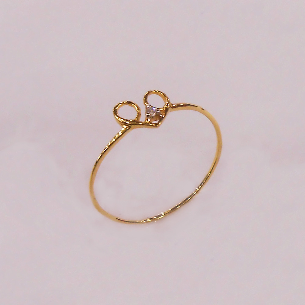 DIAMOND RING